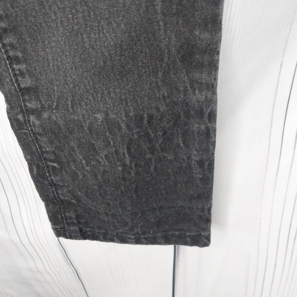 Guess Medium Rise Sarah Fit Faded Black Skinny Jeans - Picture 6 of 15